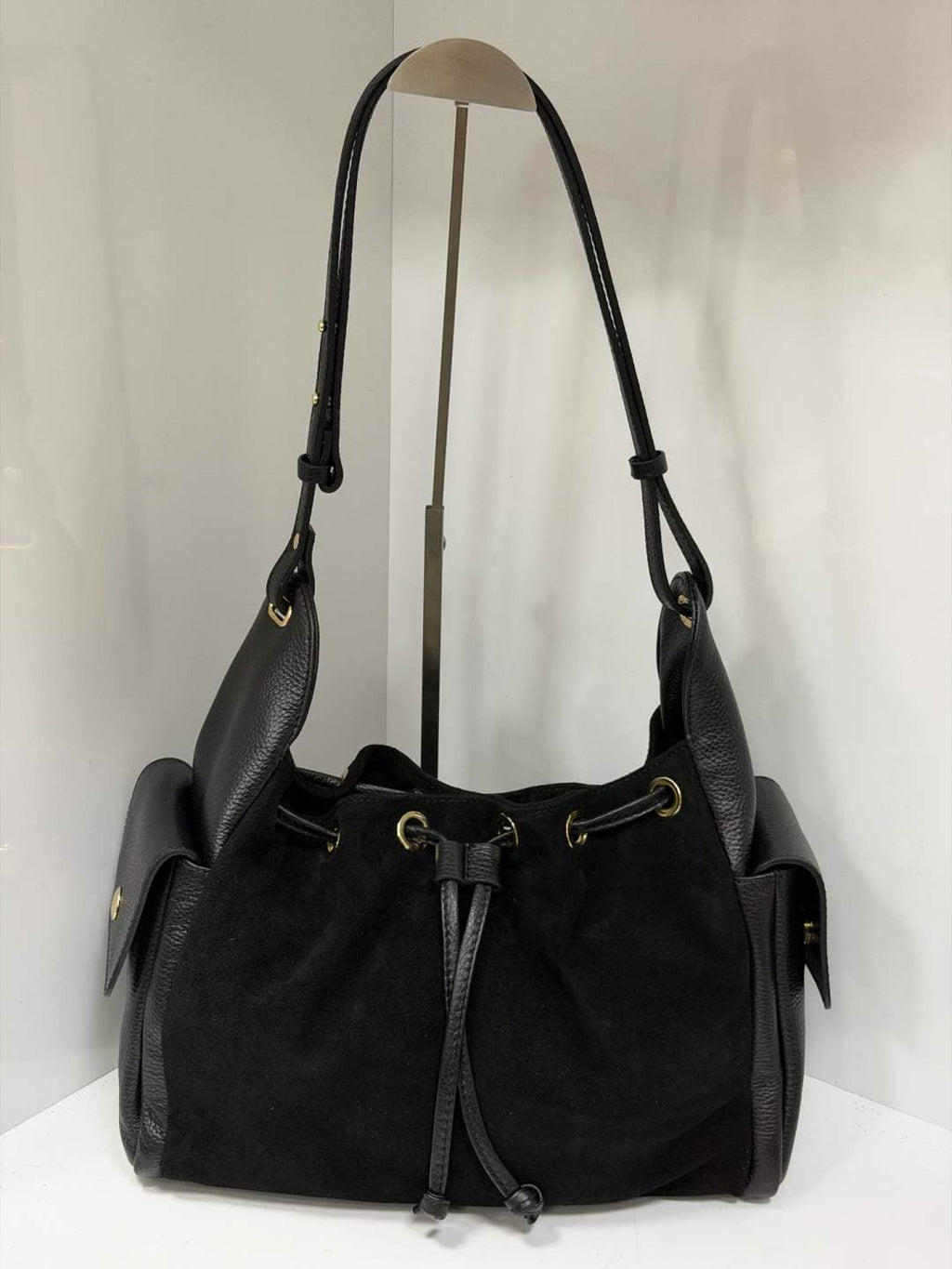 L0585 Bag 13.0in 5 Color Options