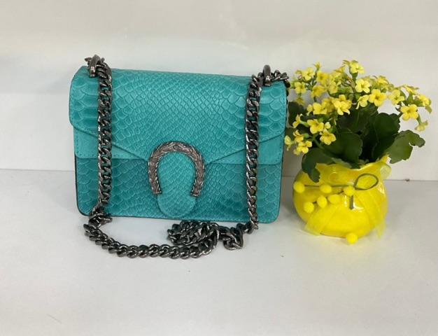 L0061 Bag 19 Color Options