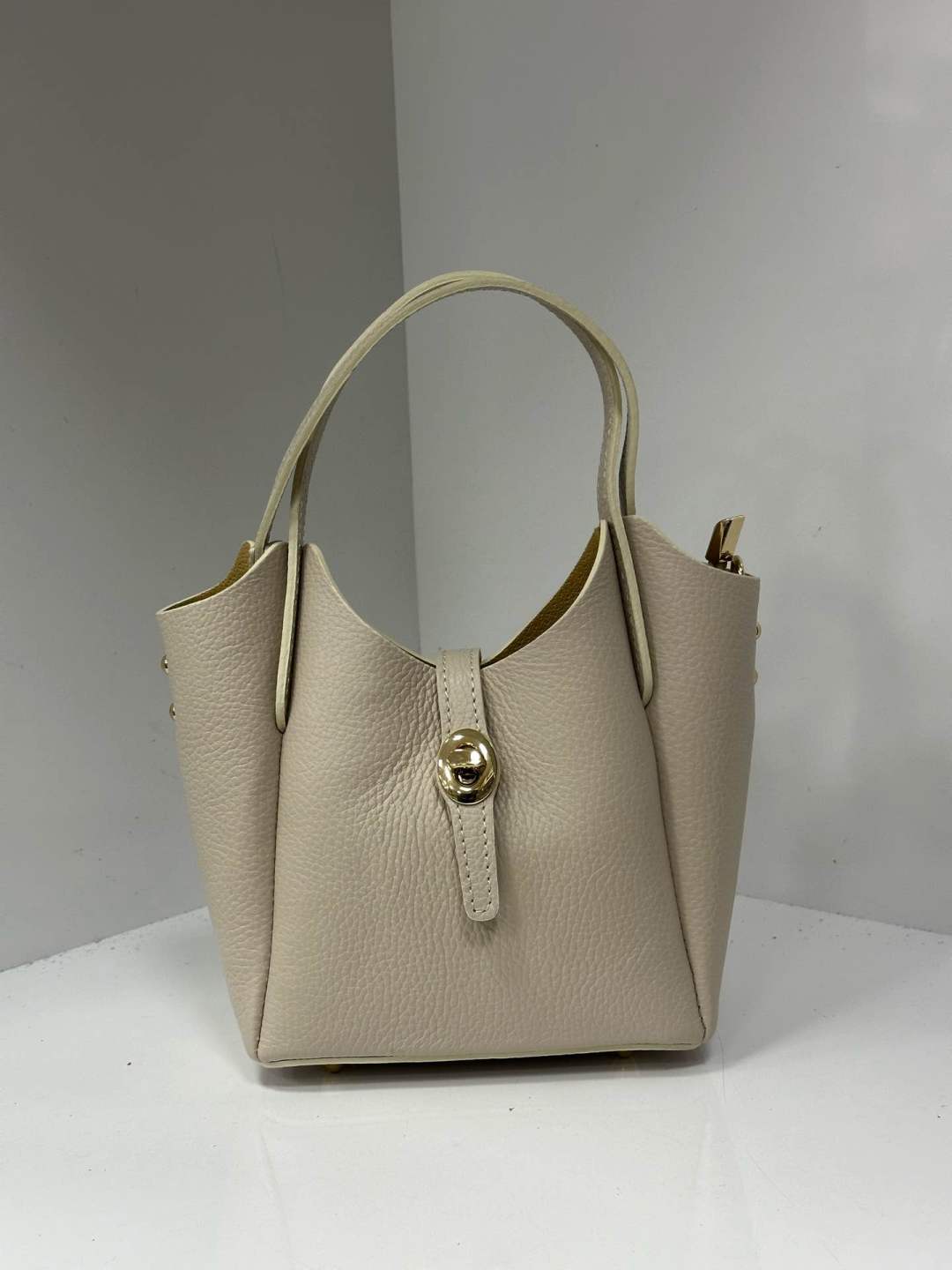 L0530 Bag 9.1in 10 Color Options