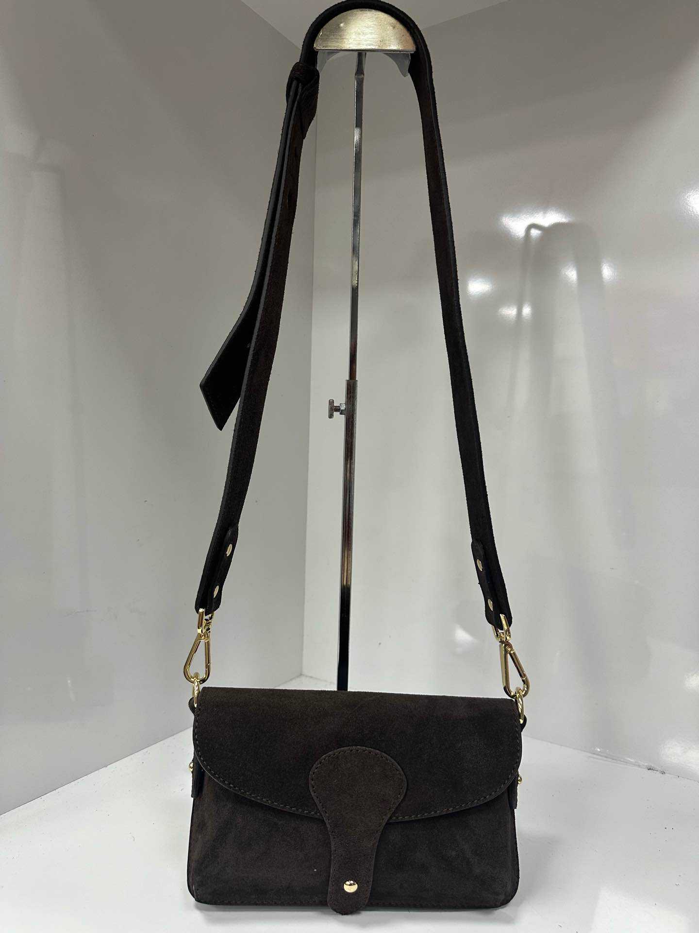L0373 Bag 8.7in 10 Color Options