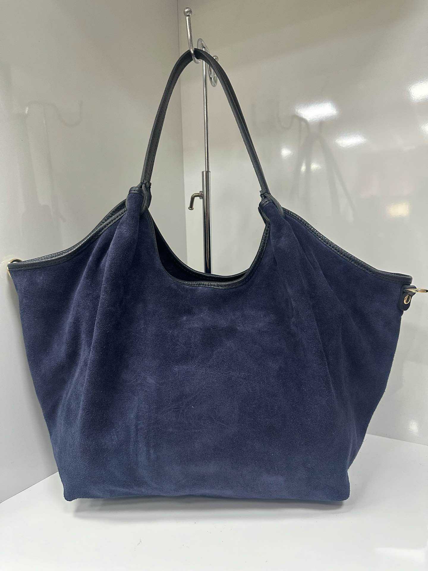 L0284 Bag 22.0in 10 Color Options