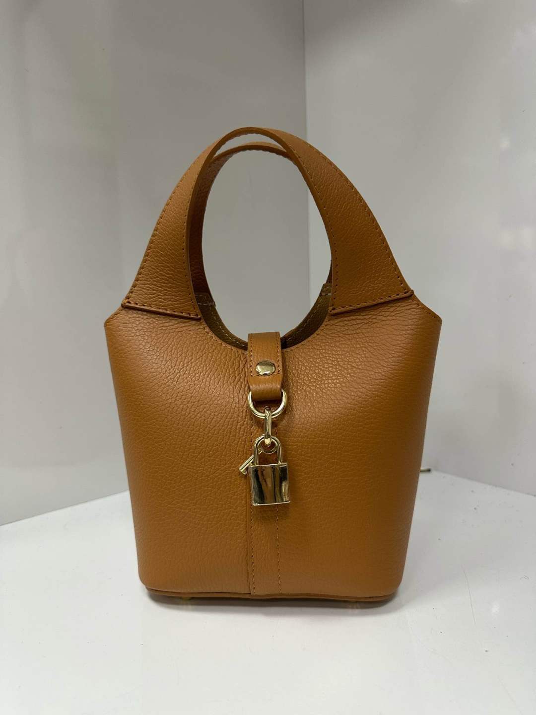 L0564 Bag 6.3in 9 Color Options