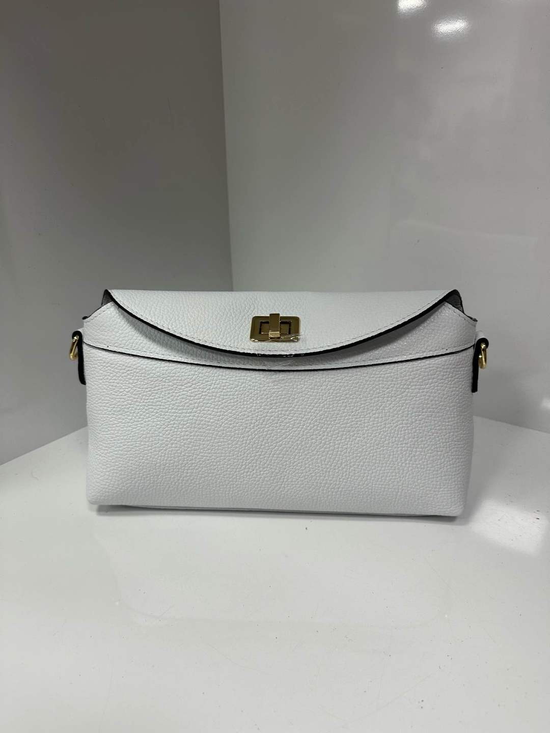 L0540 Bag 11.0in 9 Color Options