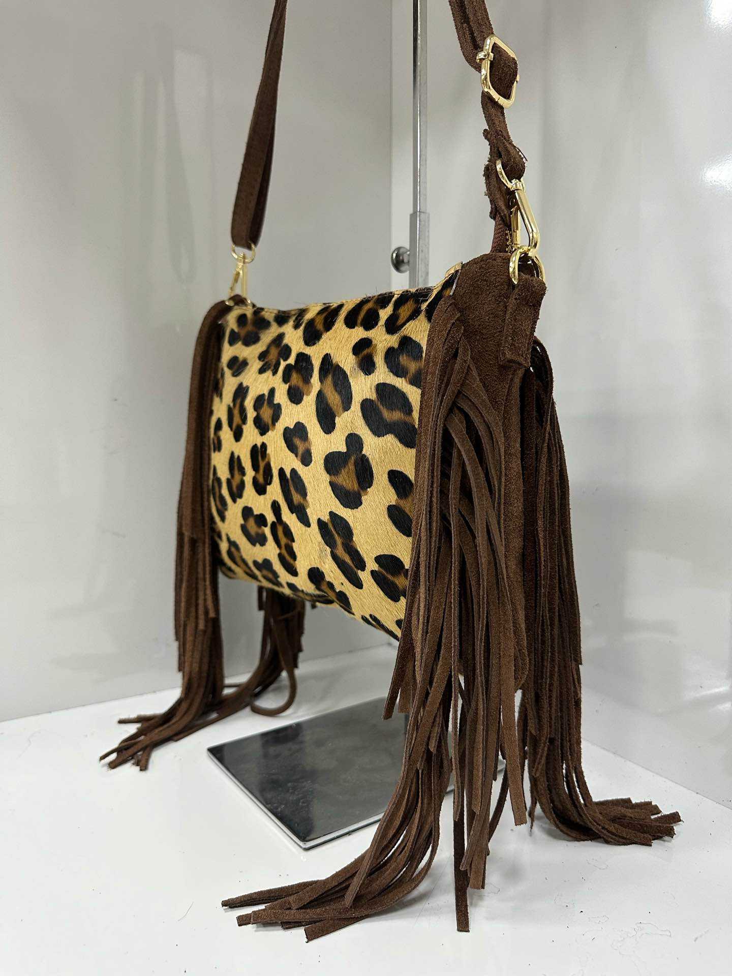 L0442 Bag 11.0in 4 Color Options