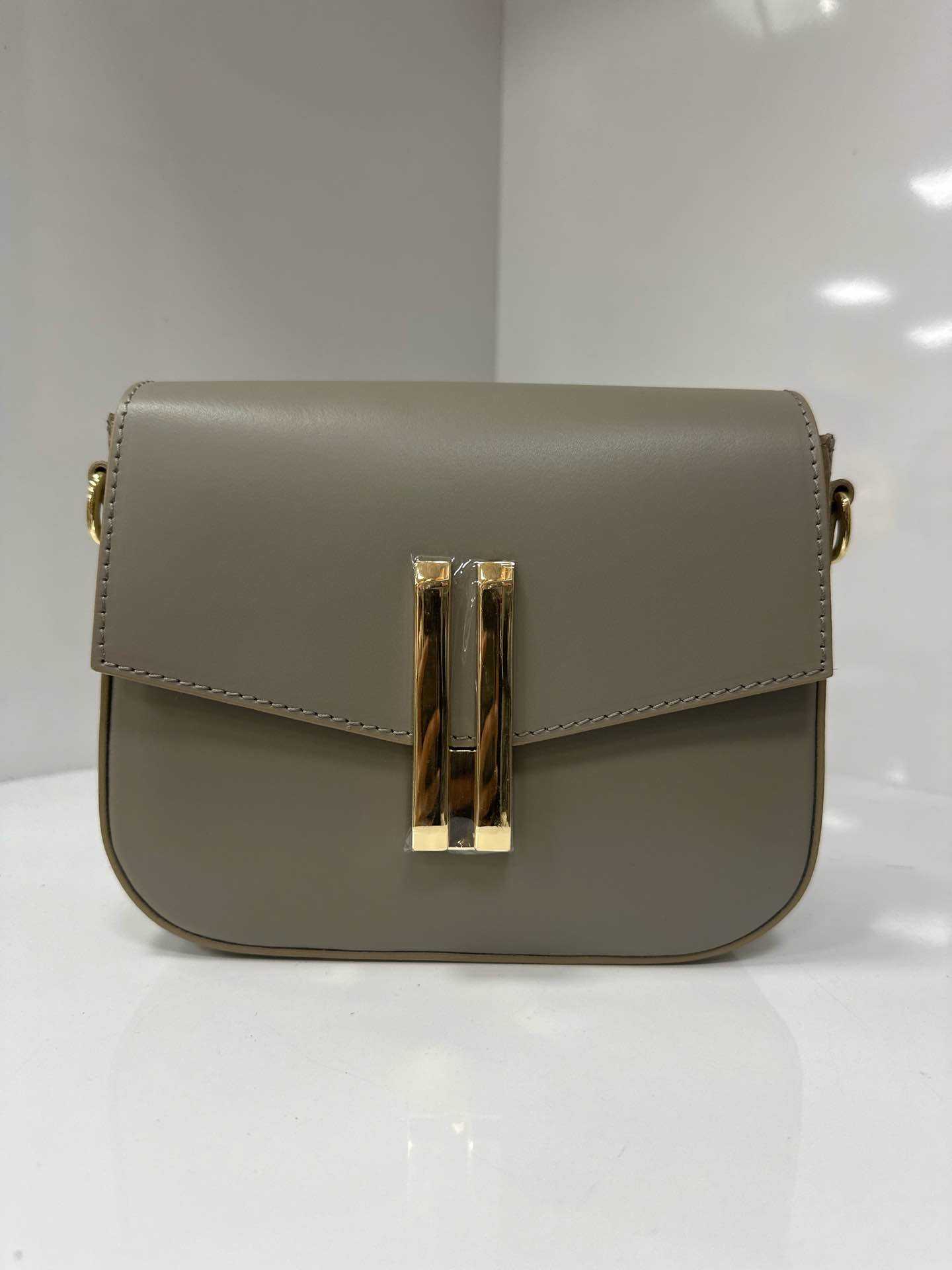 L0250 Bag 7.9in 7 Color Options