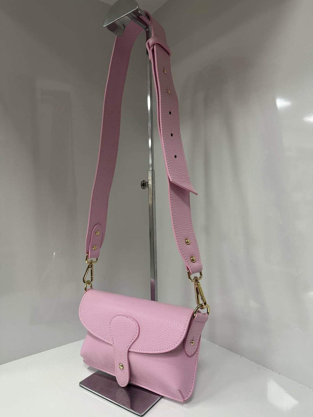 L0525 Bag 5.1in 11 Color Options