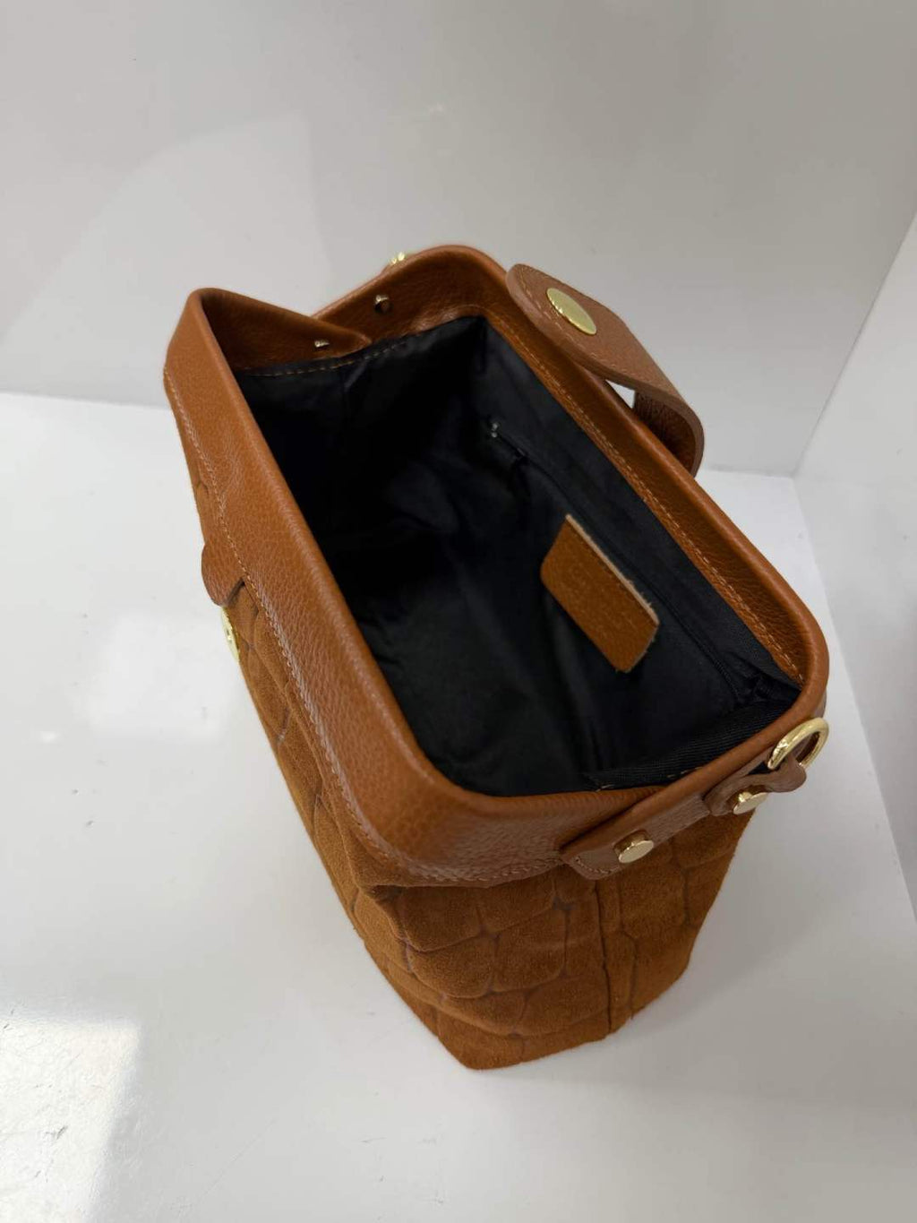 L0598 Bag 10.6in 8 Color Options