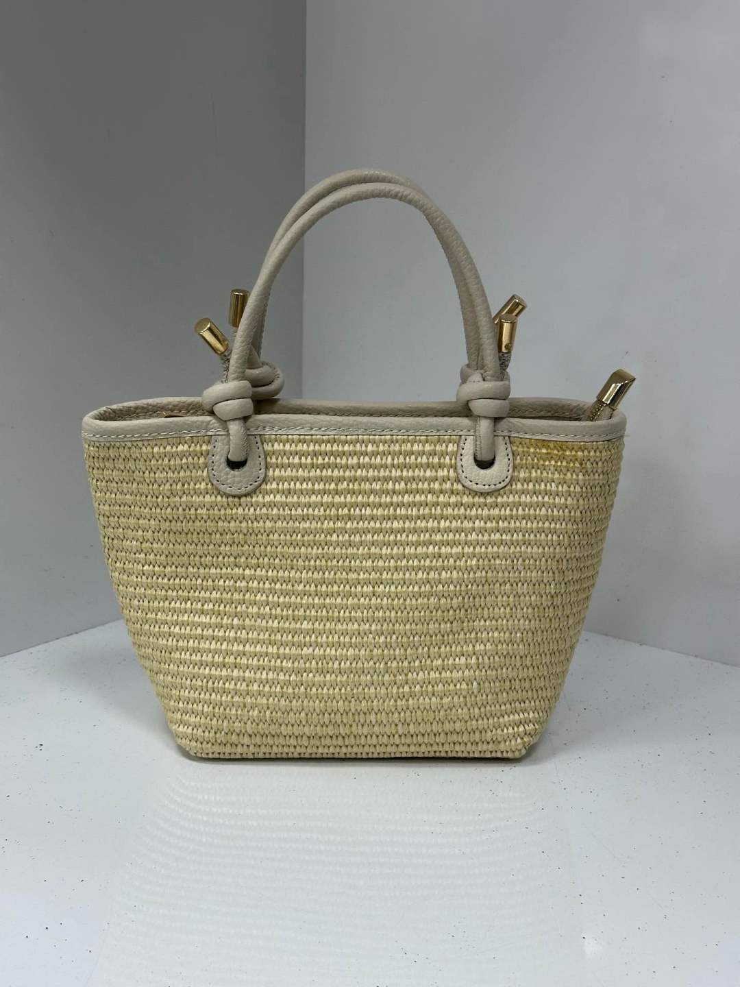 L0568 Bag 7.9in 7 Color Options