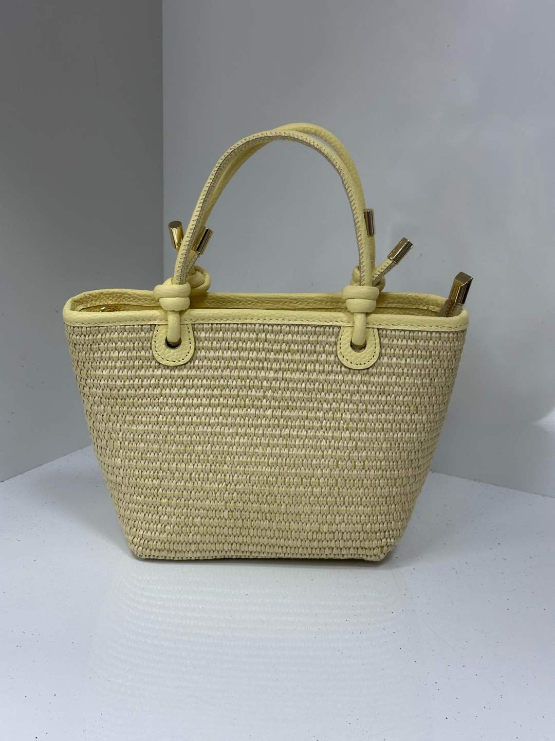 L0568 Bag 7.9in 7 Color Options
