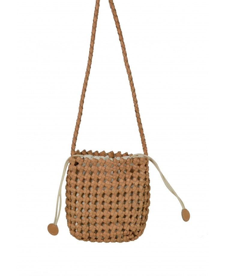 IT5804WB Woven Bucket Bag with Internal Pouch - Warm Beige