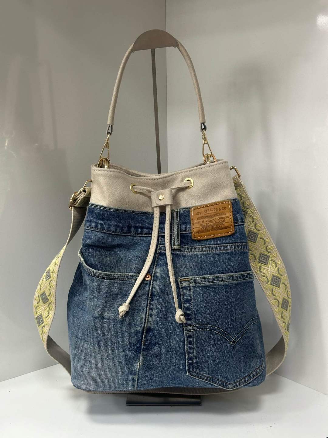 L0550 Bag 13.4in 9 Color Options