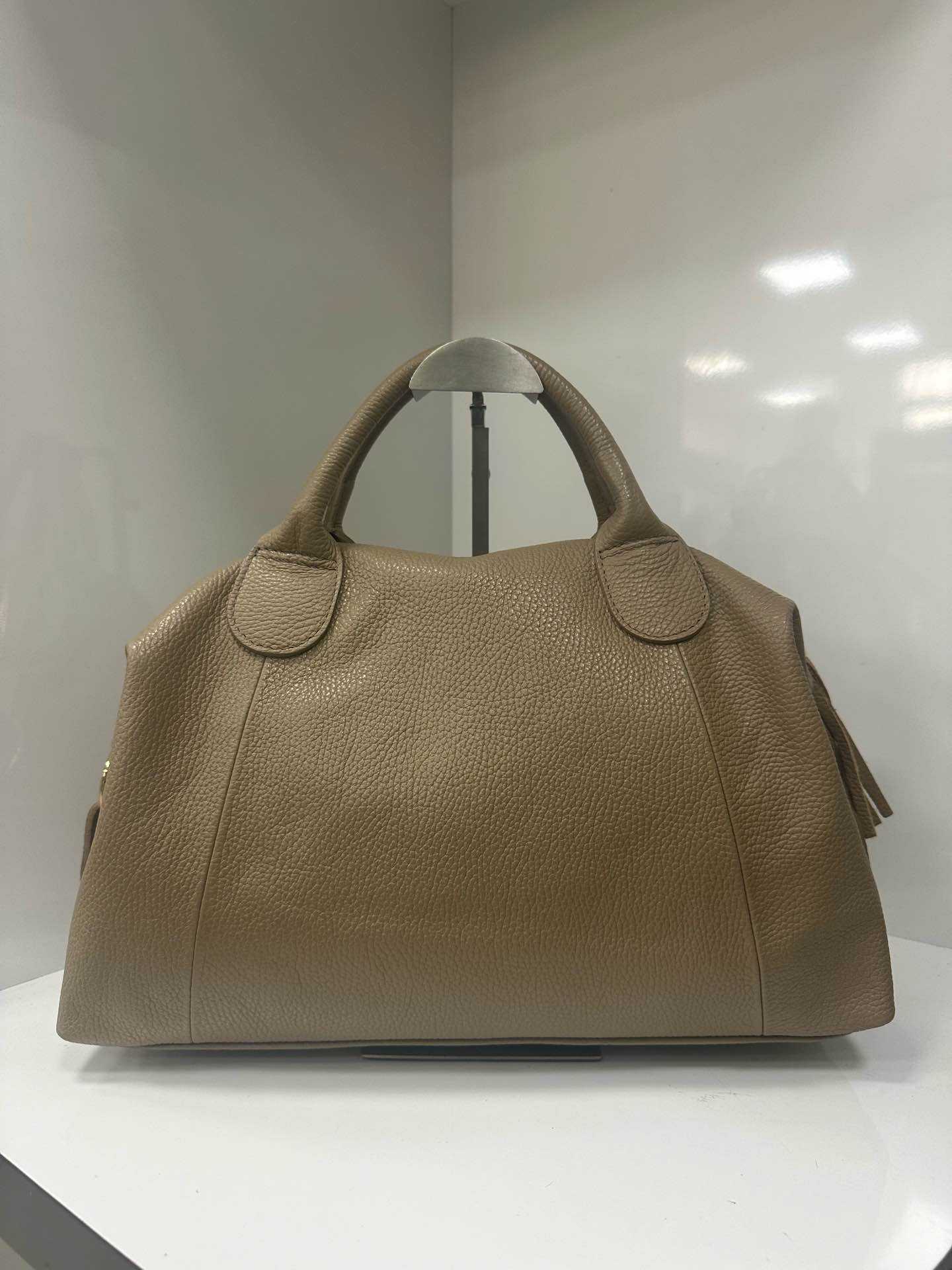 L0093 Bag 15.7in 15 Color Options