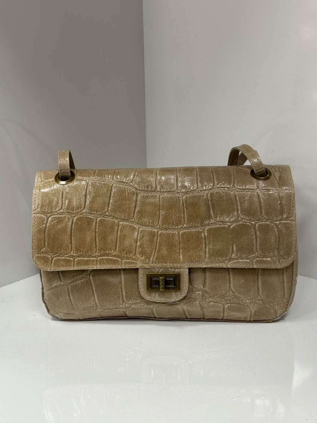 L0569 Bag 11.8in 8 Color Options
