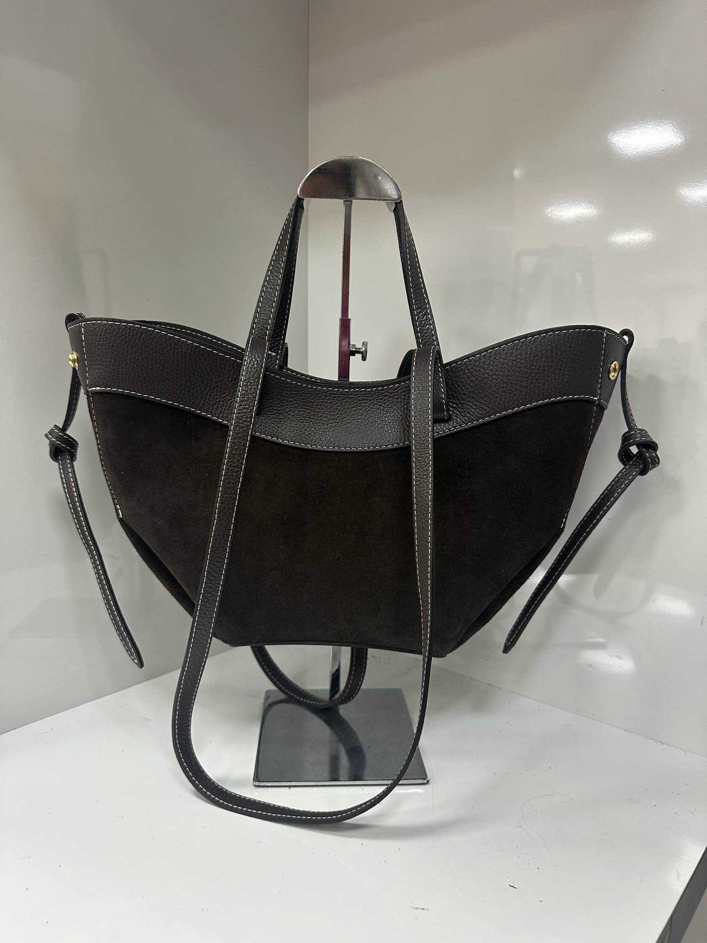 L447 Bag 17.7in 6 Color Options