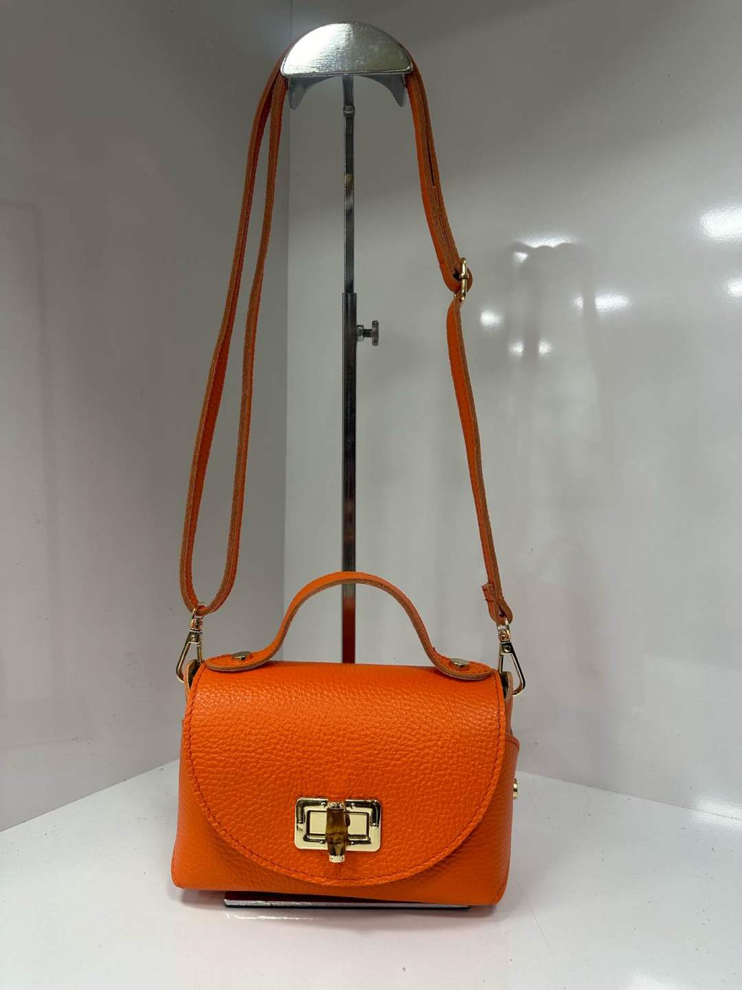 L0528 Bag 6.7in 11 Color Options