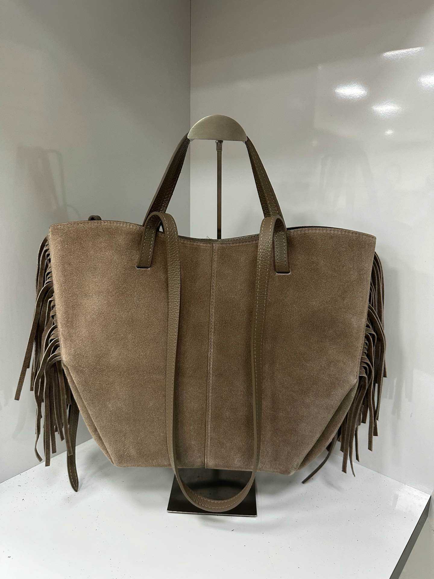 L426 Bag 22.0in 6 Color Options