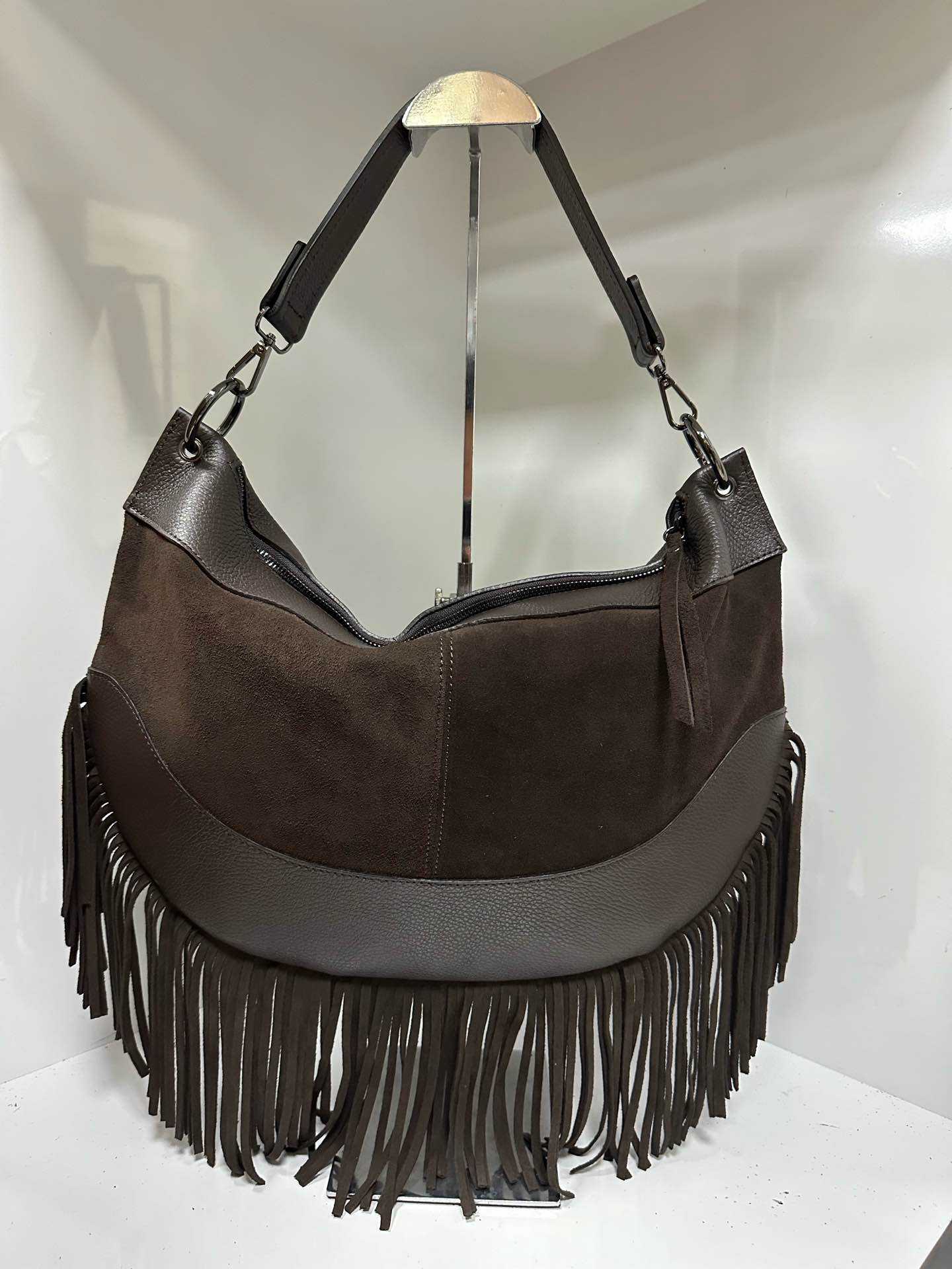 L0476 Bag 17.3in 6 Color Options