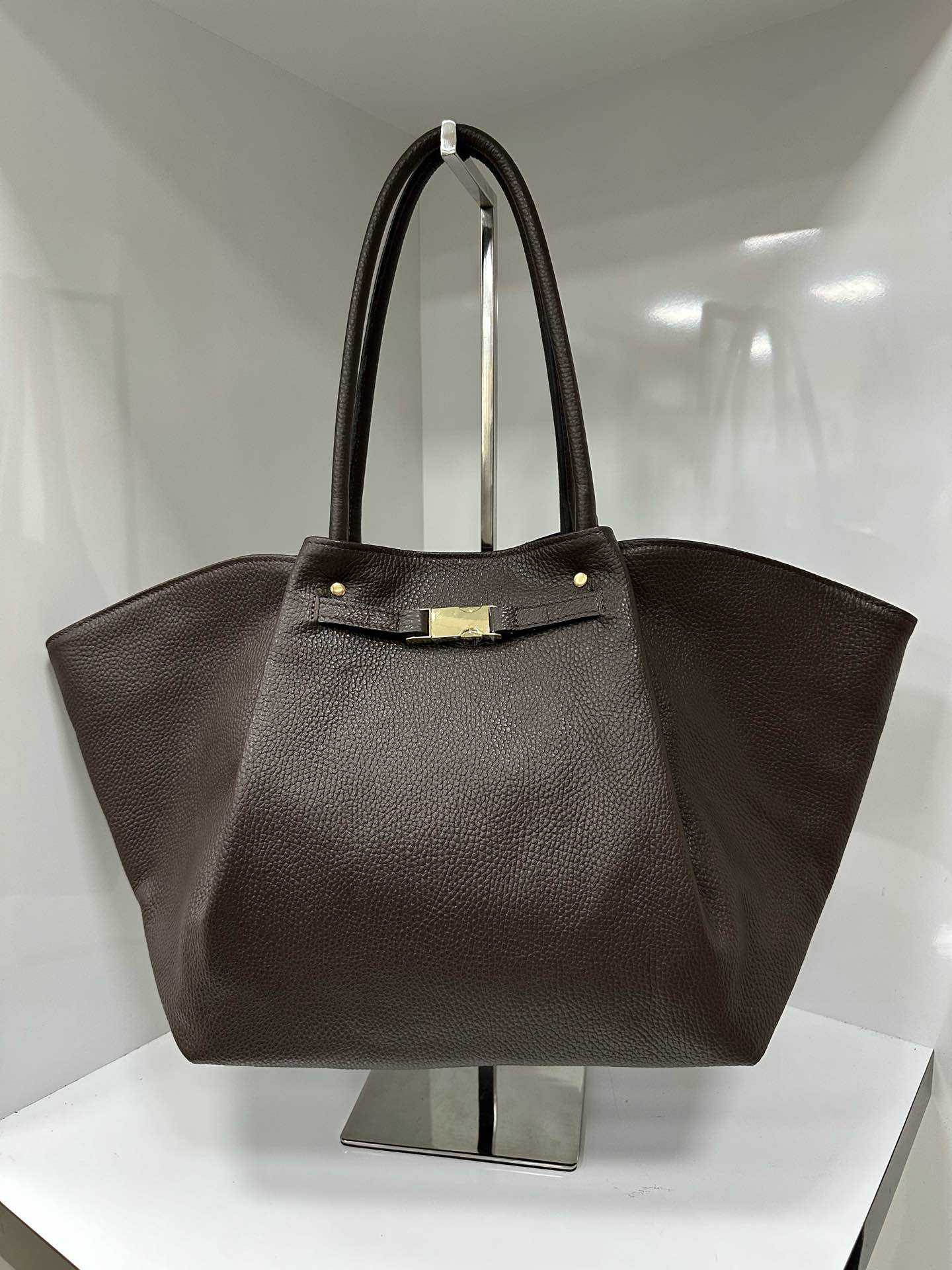 L0789 Bag 22.8in 8 Color Options