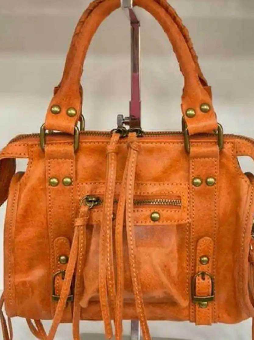 L0021 Bag 15.7in 31 Color Options