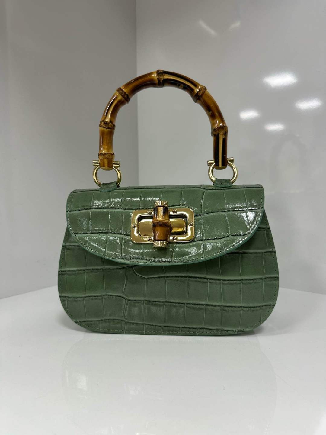 L0520 Bag 8.3in 10 Color Options