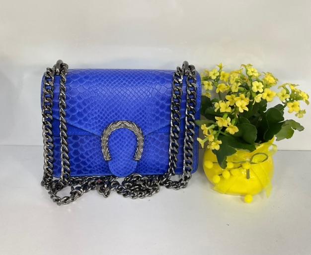 L0061 Bag 19 Color Options