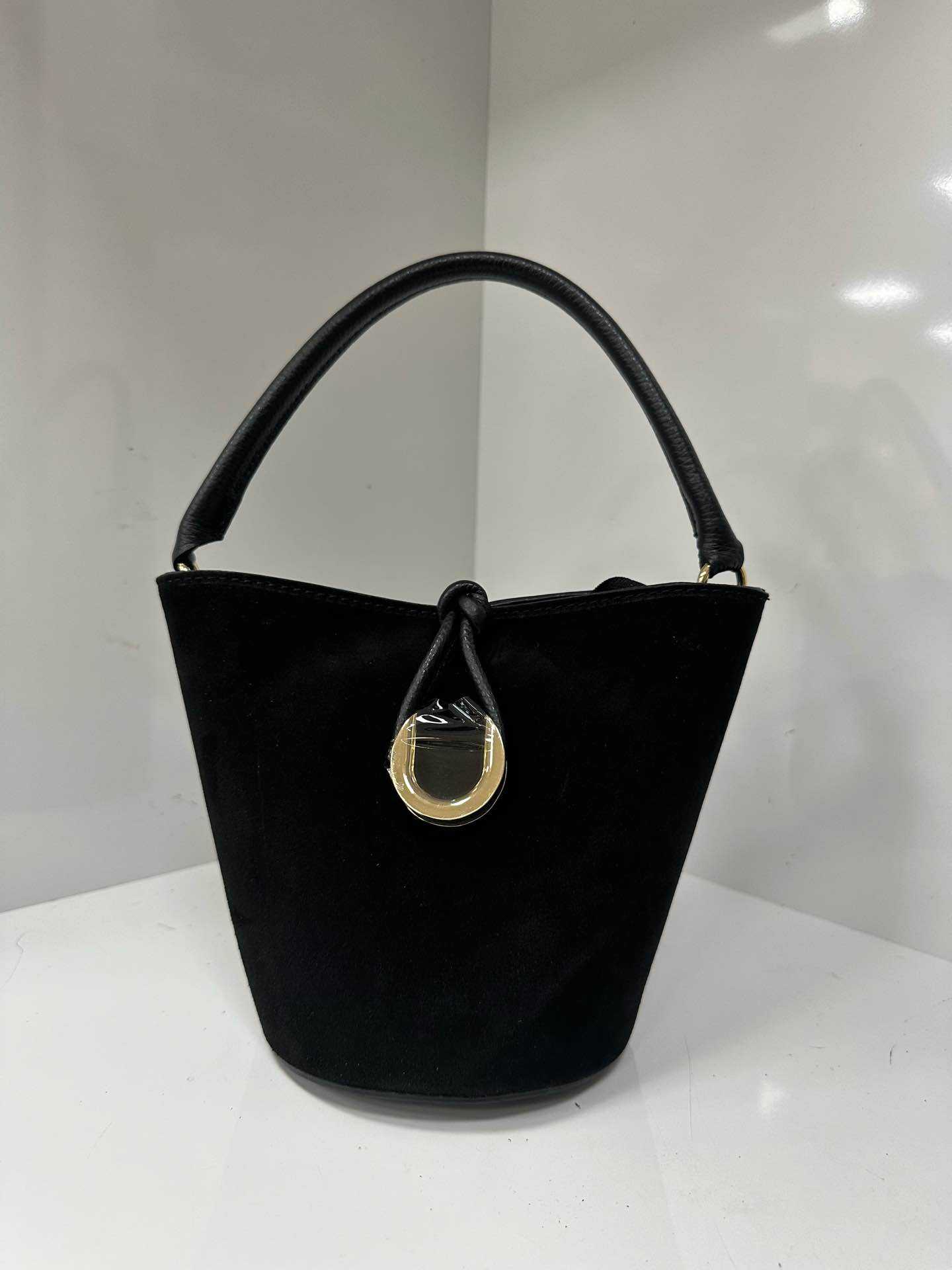 L0449 Bag 9.1in 5 Color Options