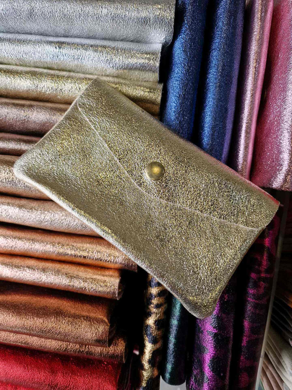 MIPORTAMON Bag 5.9in 9 Color Options