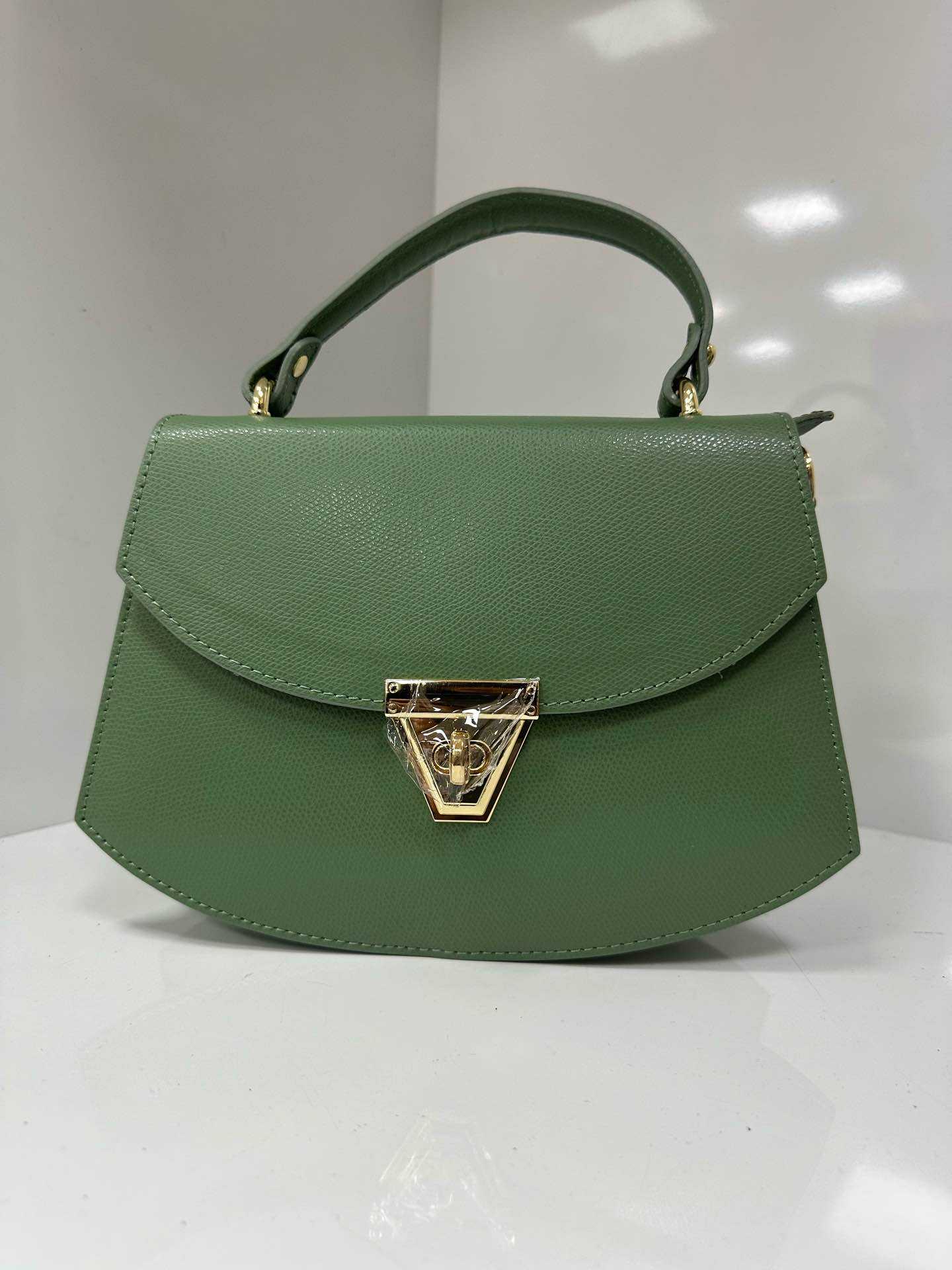 L0294 Bag 7.1in 8 Color Options