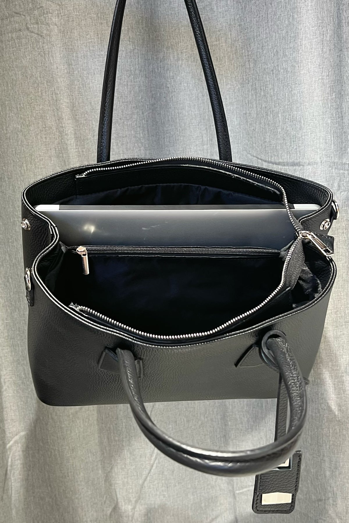 ZZ043 Black Grained Leather Work Bag