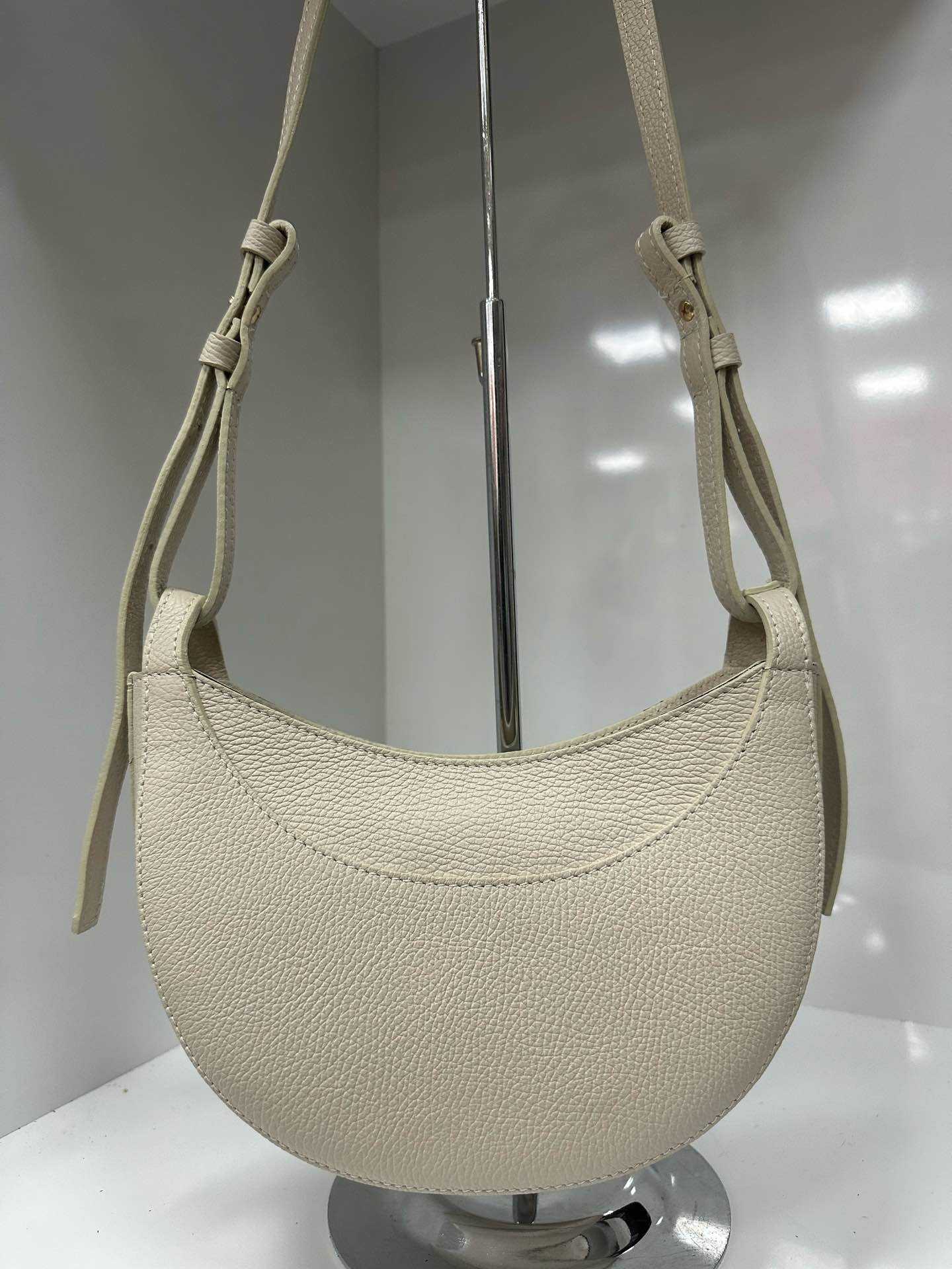 L263 Bag 9.8in 8 Color Options