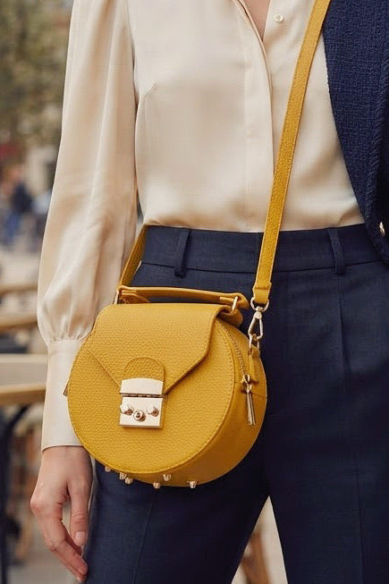 ZZ108 Mustard Round Leather Crossbody Bag