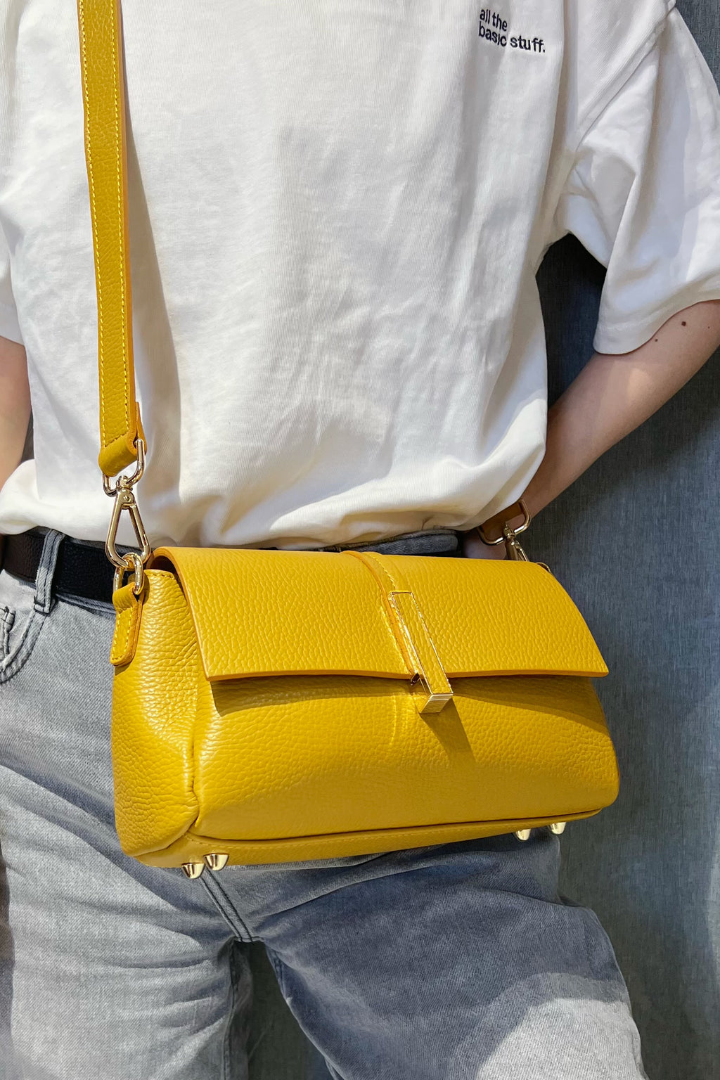 ZZ142 Mustard Leather 3-Compartment Crossbody Bag