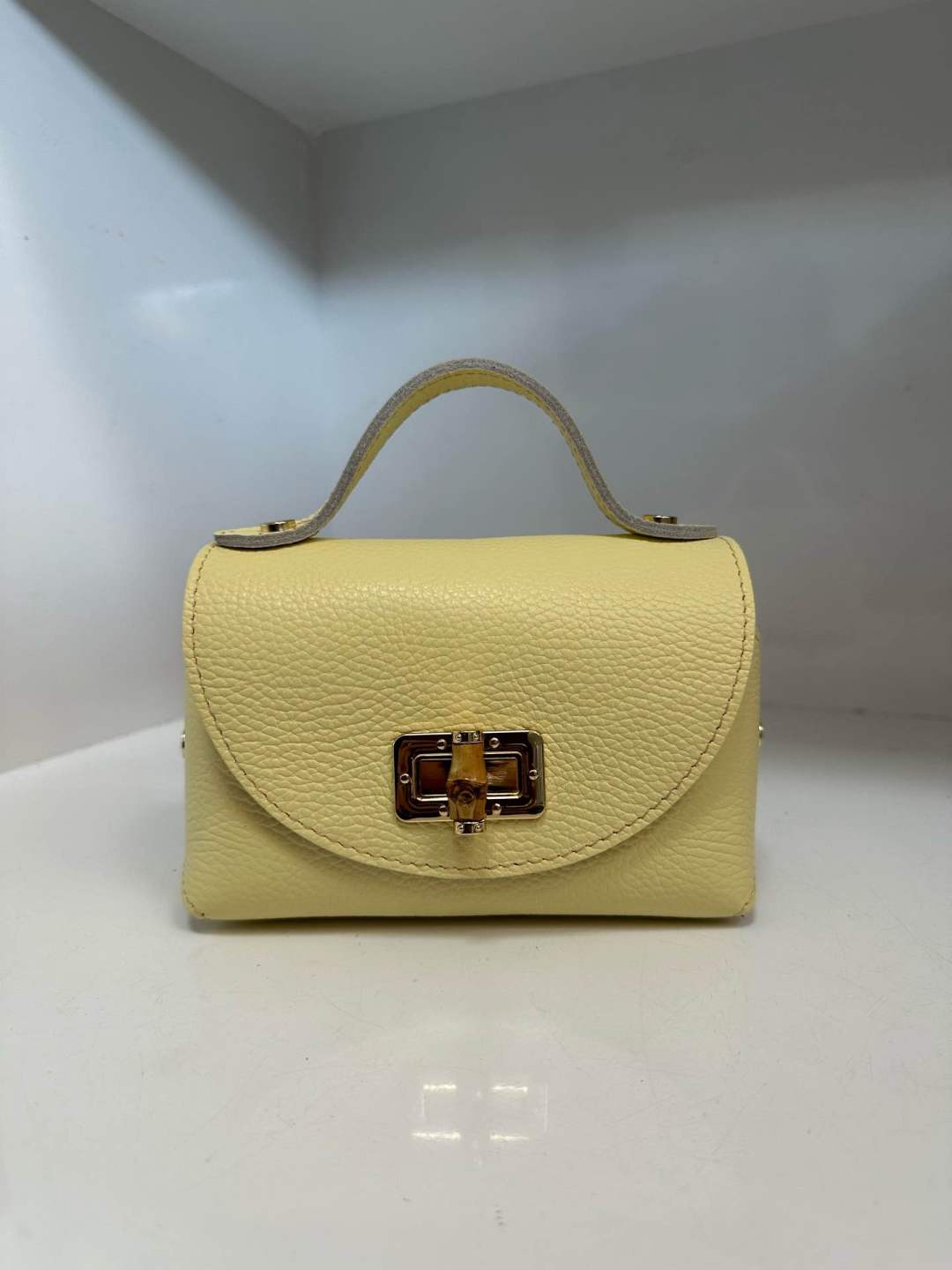 L0528 Bag 6.7in 11 Color Options
