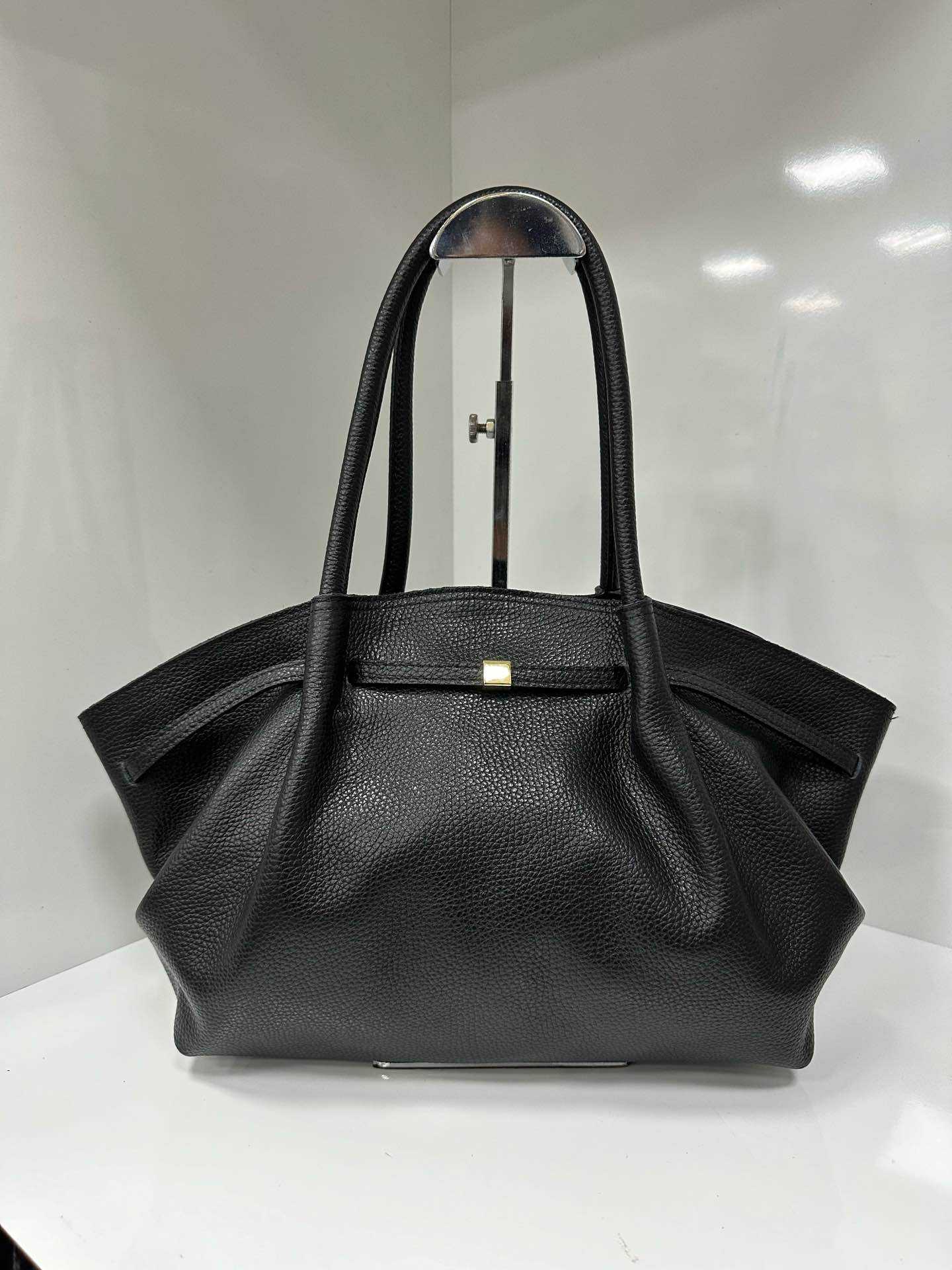 L0293 Bag 9.1in 7 Color Options