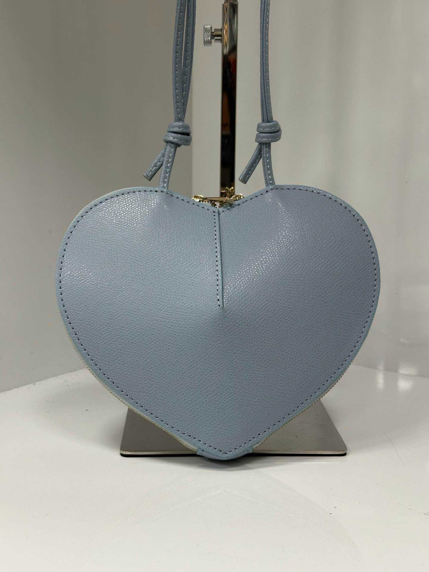 L0262 Bag 4 Color Options