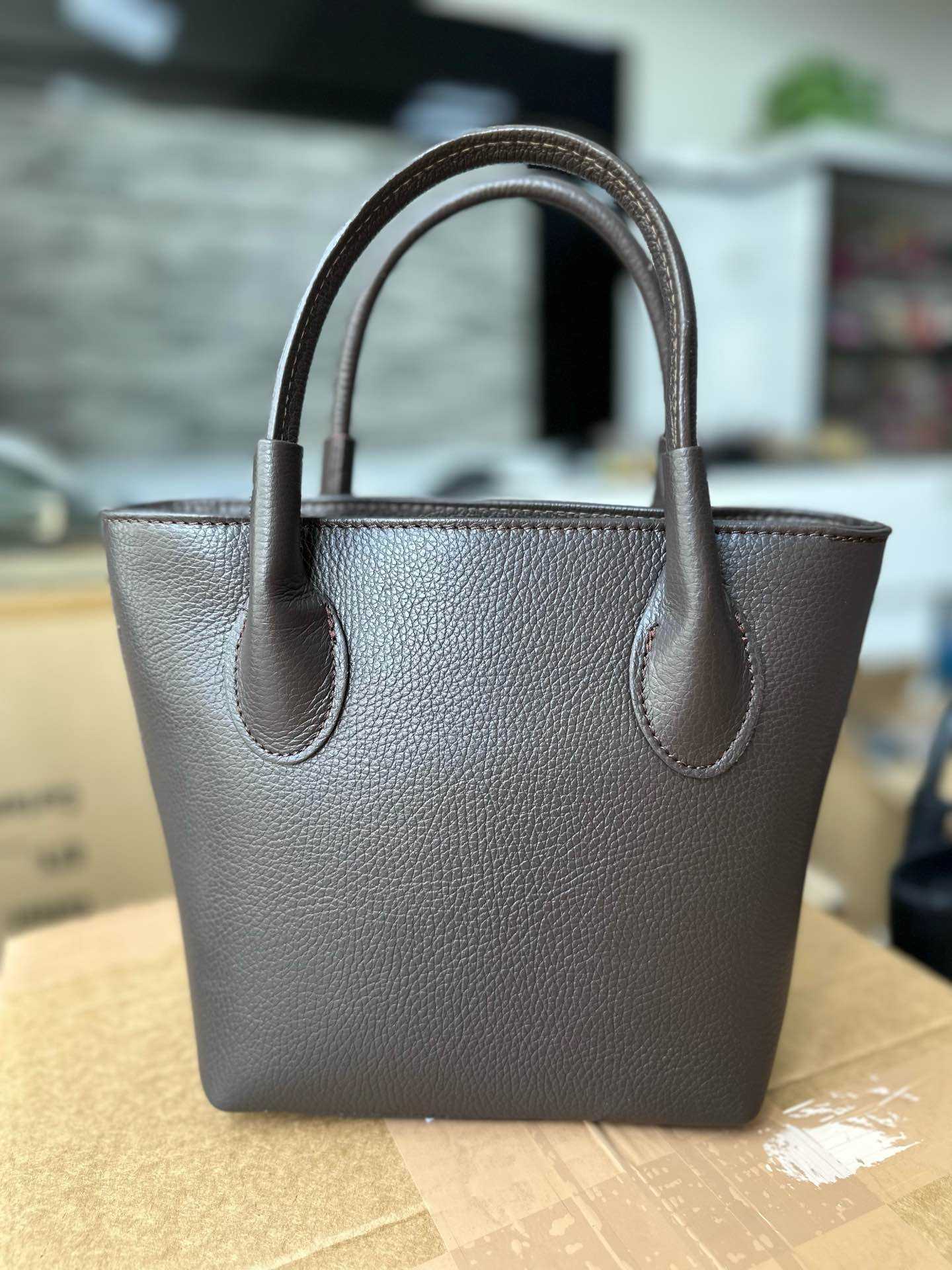 L0027 Bag 10.6in 4 Color Options