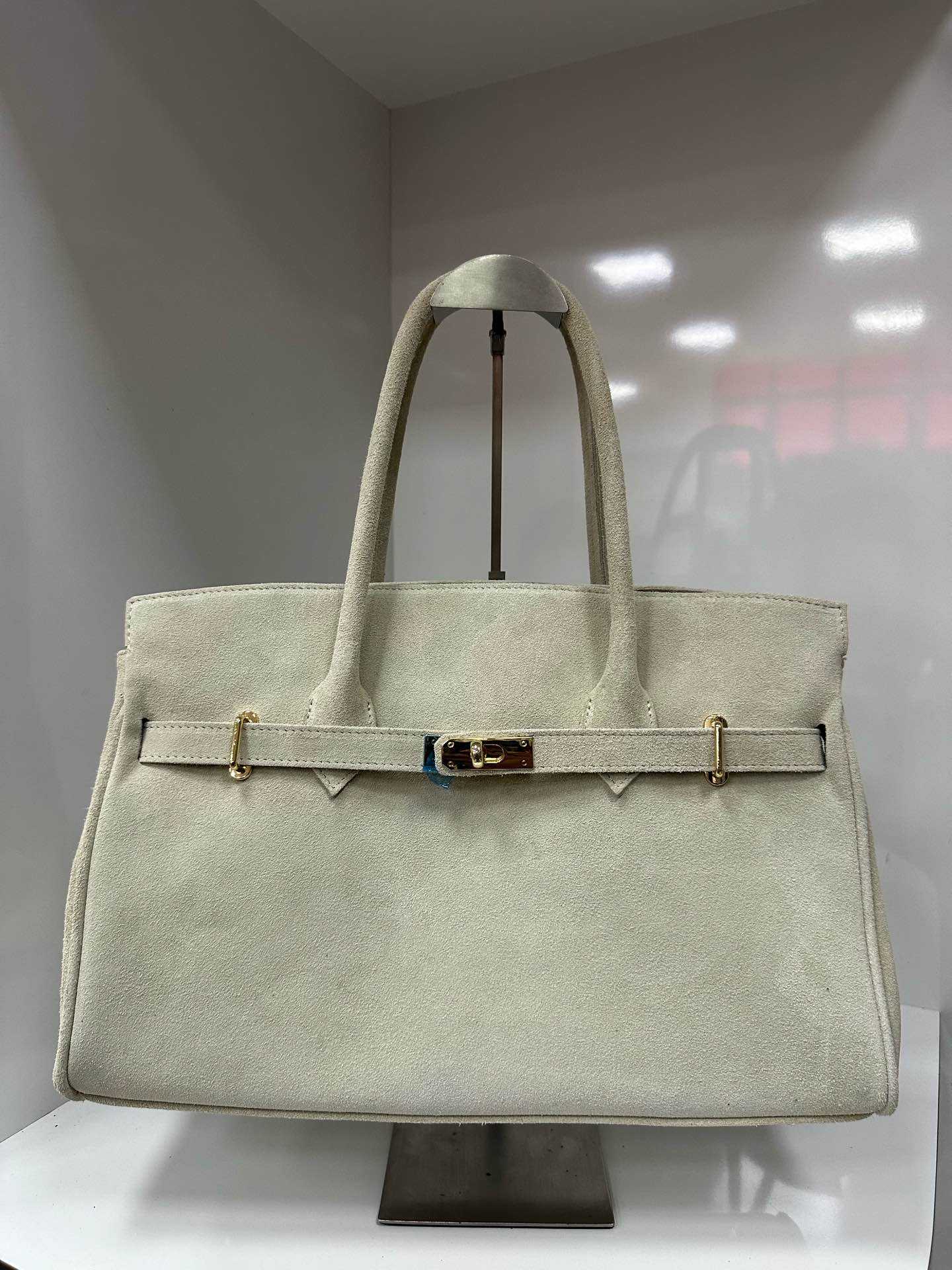 L0324 Bag 15.4in 9 Color Options
