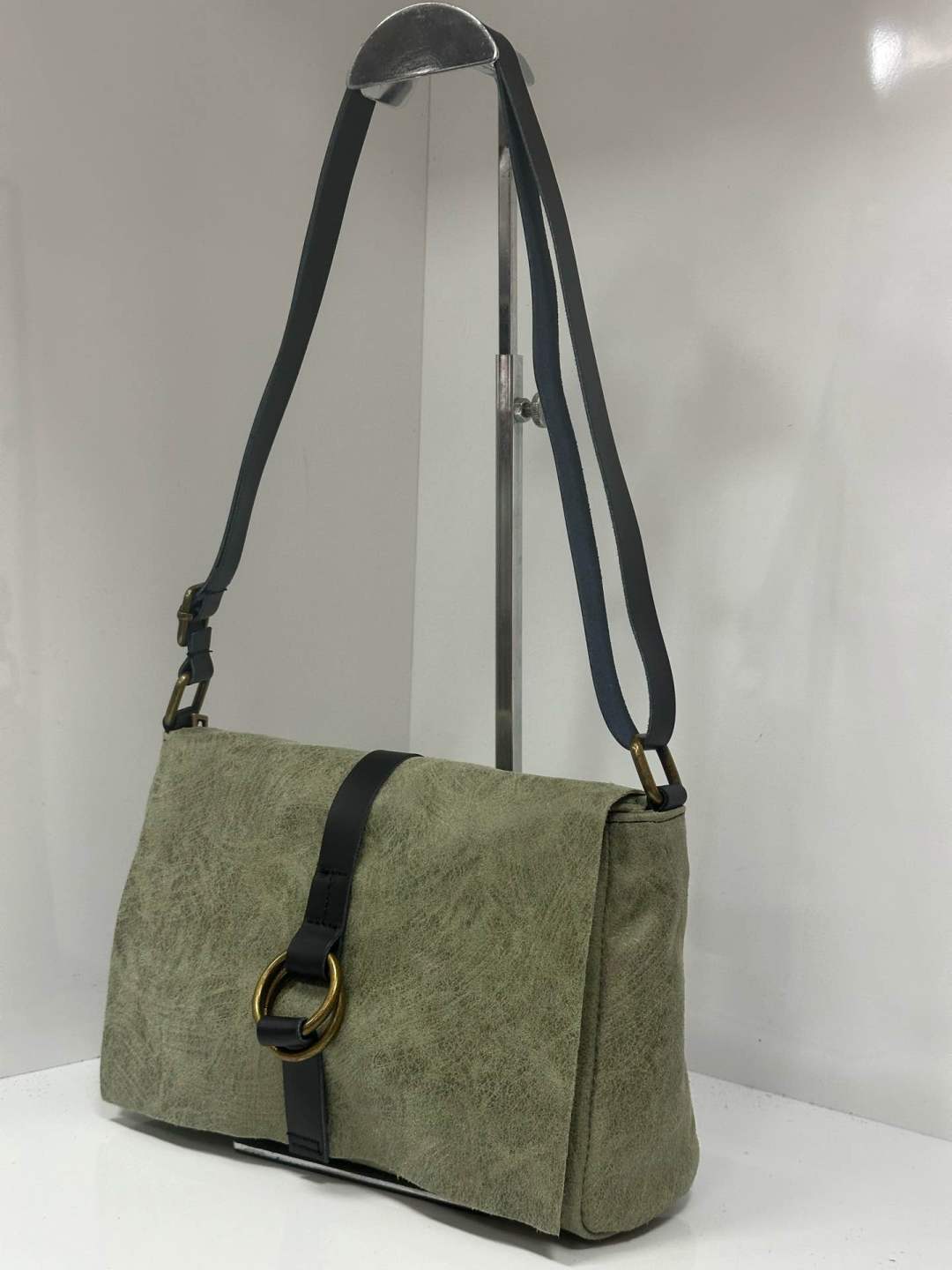 L0156 Bag 10.6in 15 Color Options