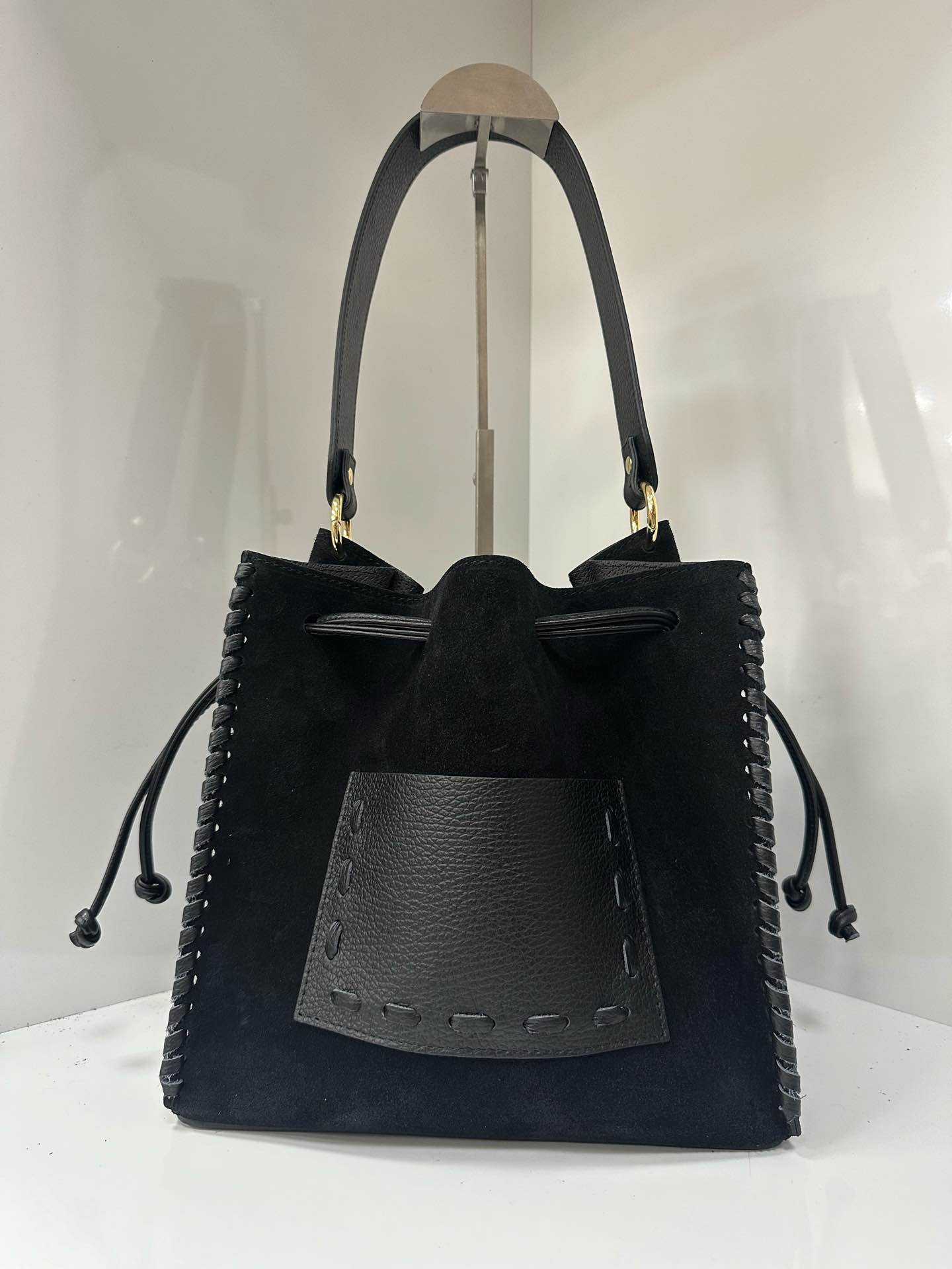 L0376 Bag 10.2in 4 Color Options