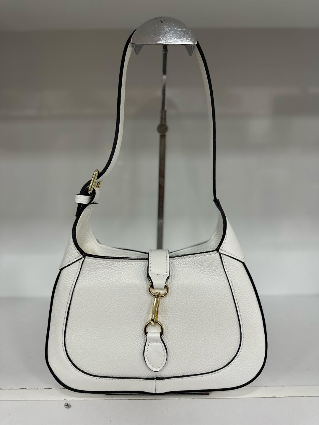 L0107 Bag 9 Color Options