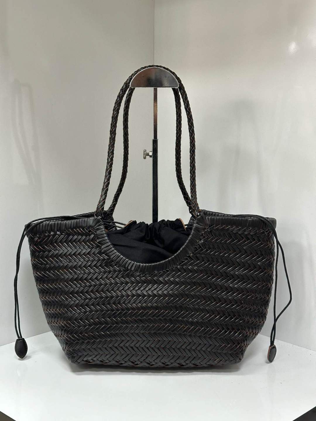 L0561 Bag 10.6in 6 Color Options