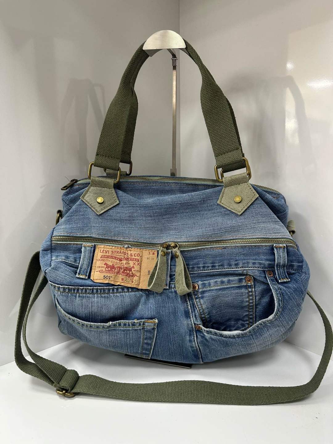 L0558 Bag 7 Color Options