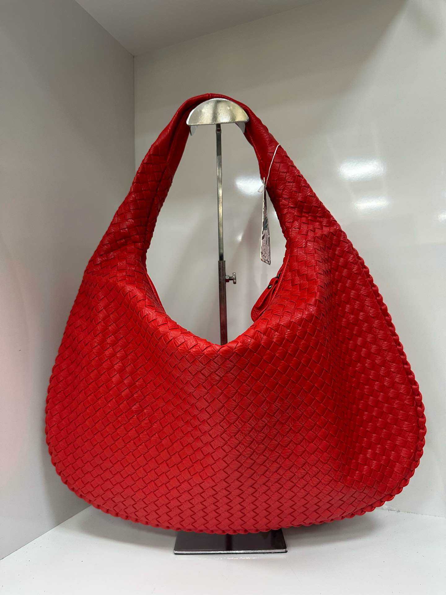 L0256 Bag 19.7in 3 Color Options