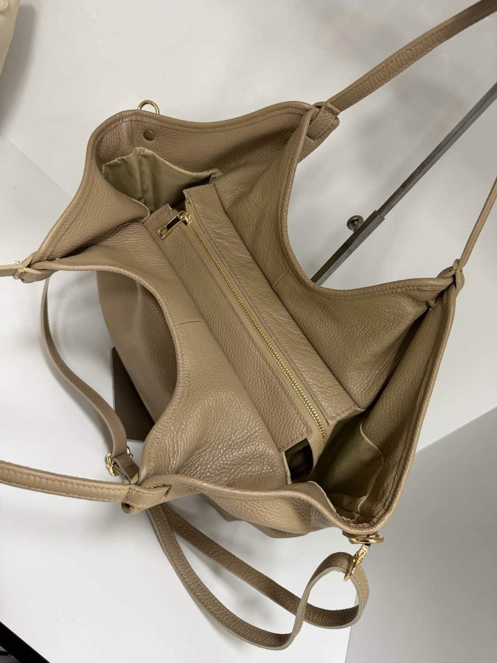L0790 Bag 22.0in 9 Color Options