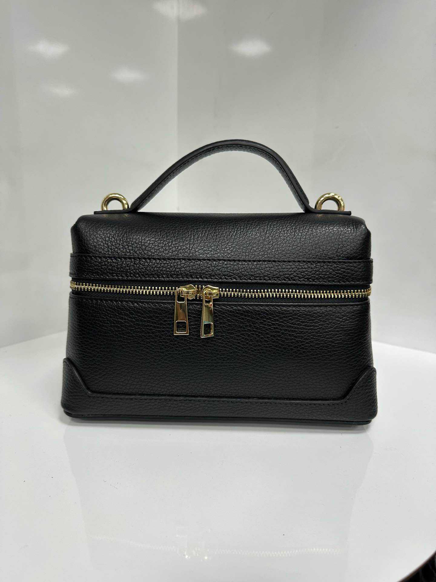 L0791 Bag 6.7in 9 Color Options