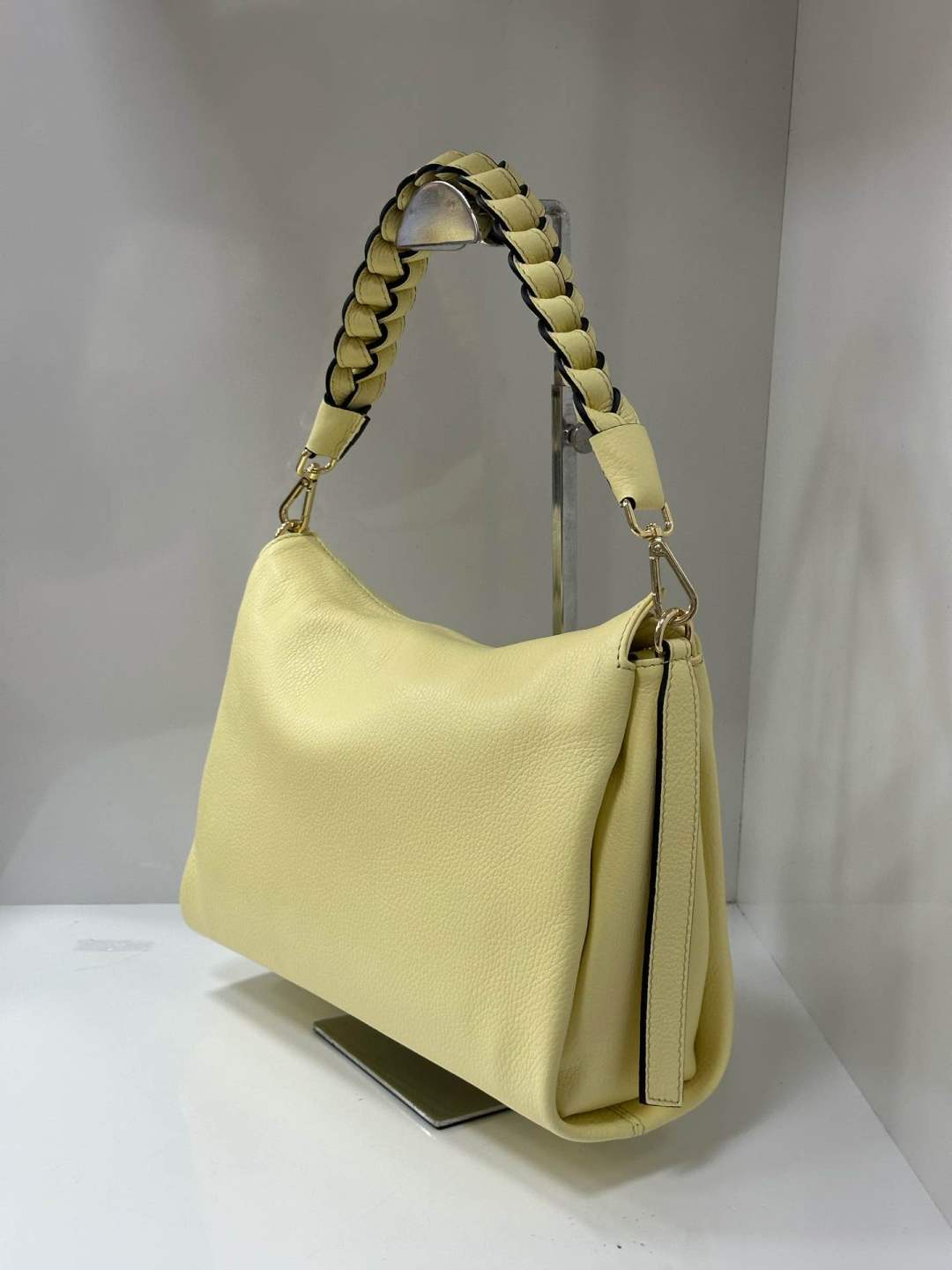 L0046 Bag 12.4in 13 Color Options