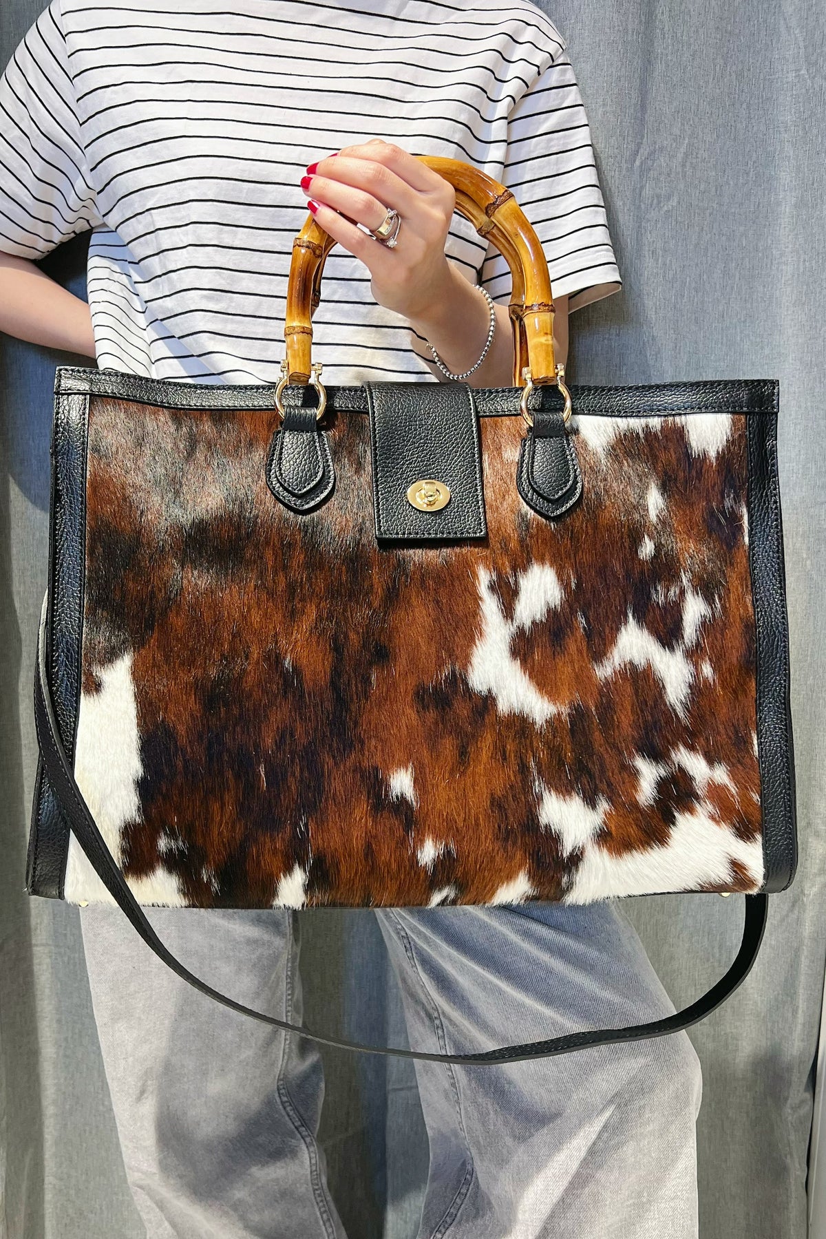 ZZ057 Black XL Animal Print Handbag