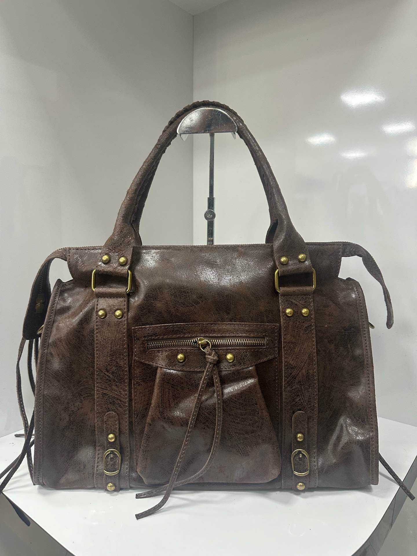 L0021 Bag 15.7in 31 Color Options