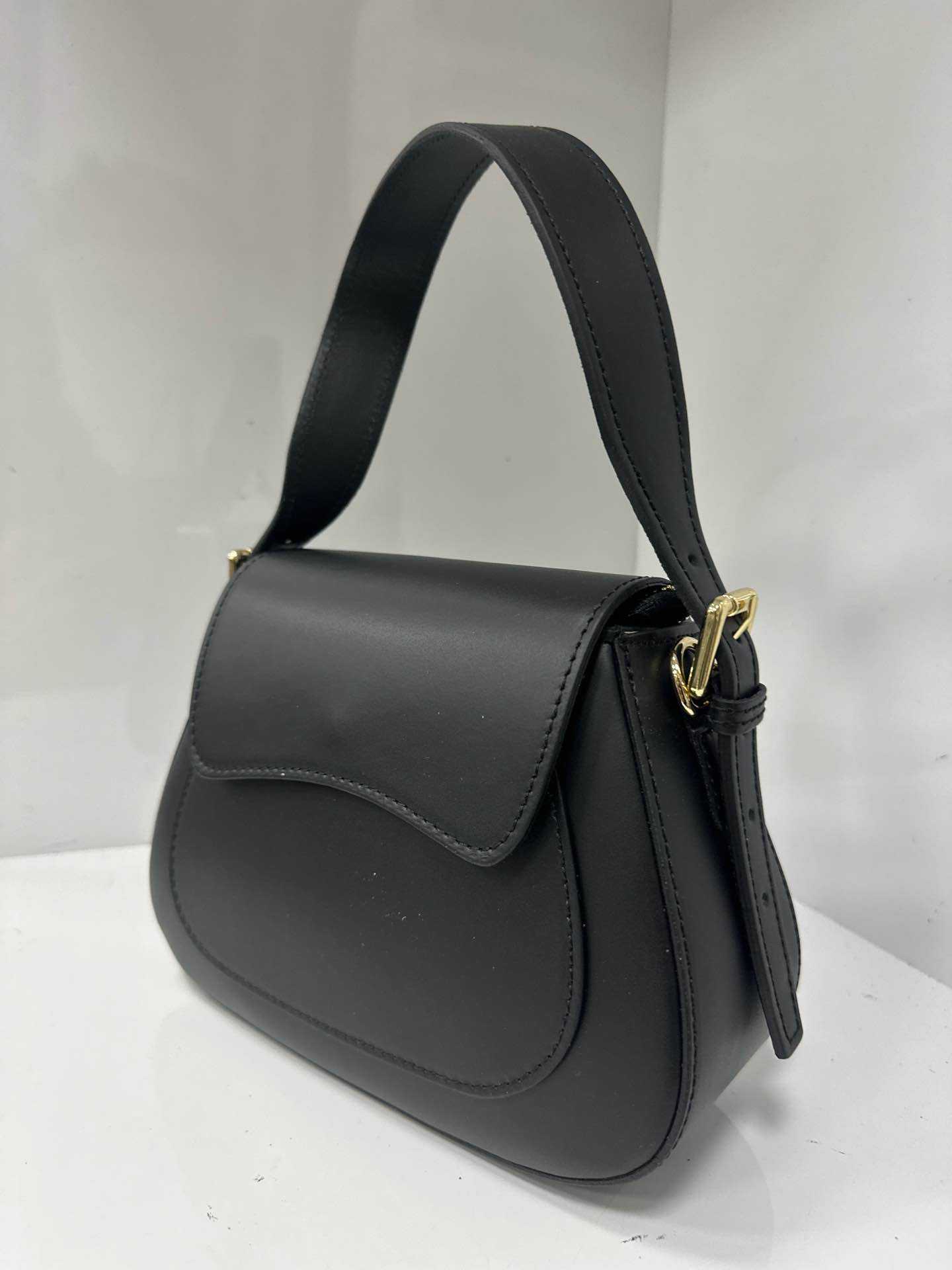 L0072 Bag 9.1in 8 Color Options