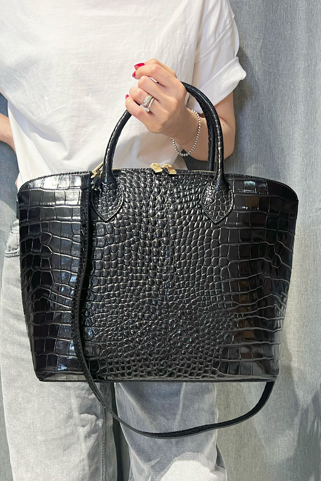 ZZ034 Black Large Croco Handbag